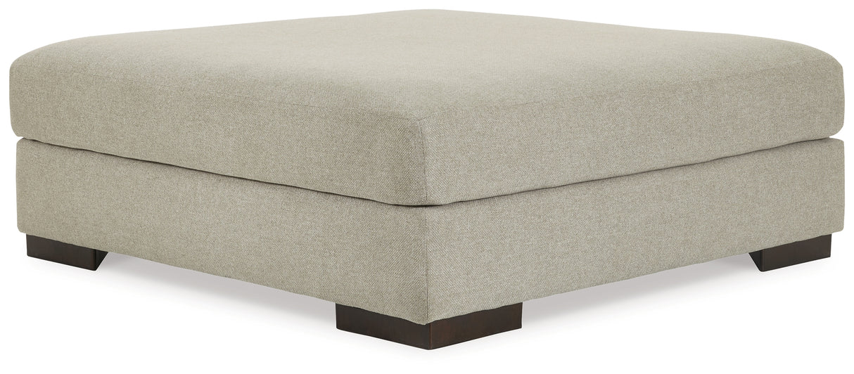 Lyndeboro Wicker Oversized Accent Ottoman