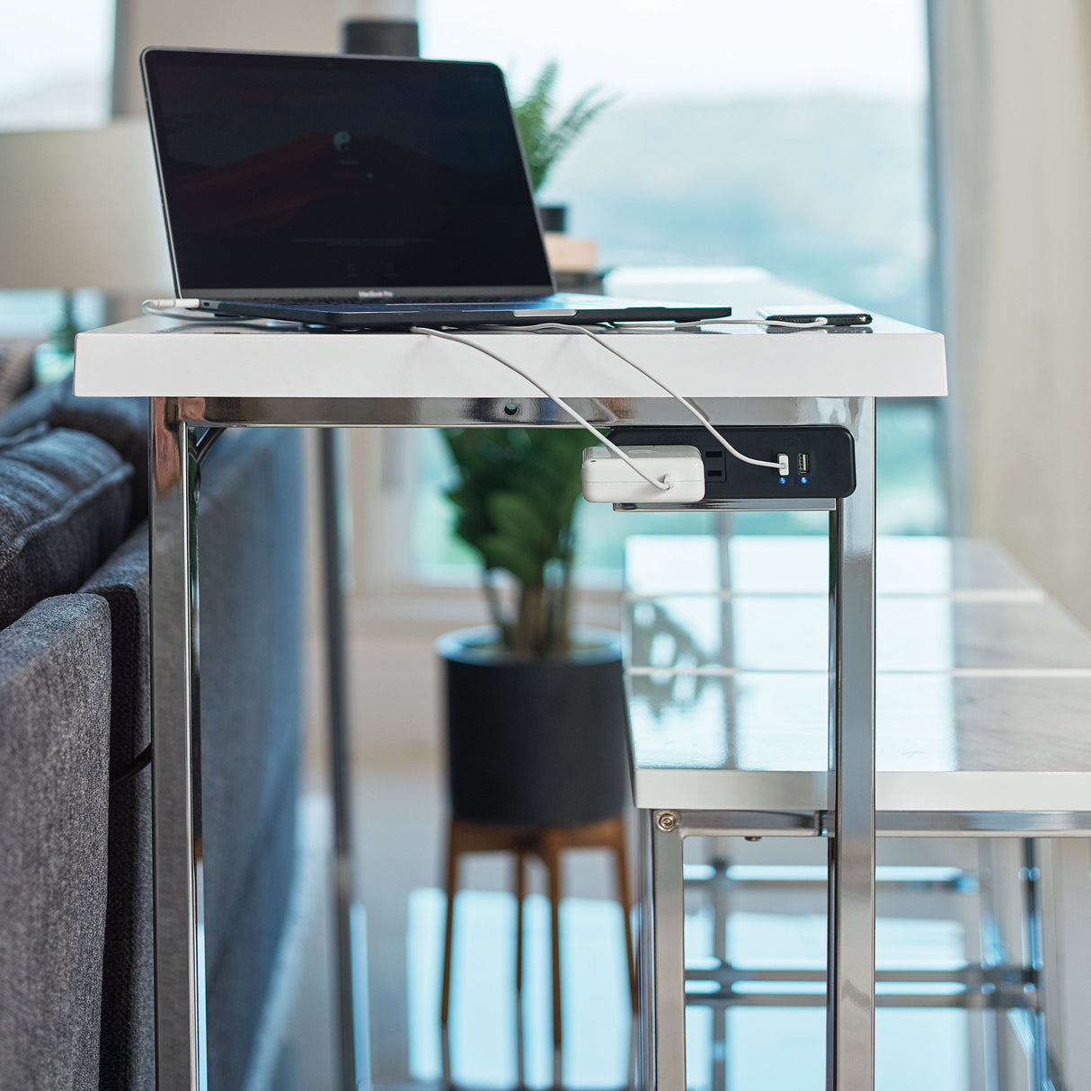 Marmot 4-Piece Rectangle Counter Height Set White Marble And Chrome