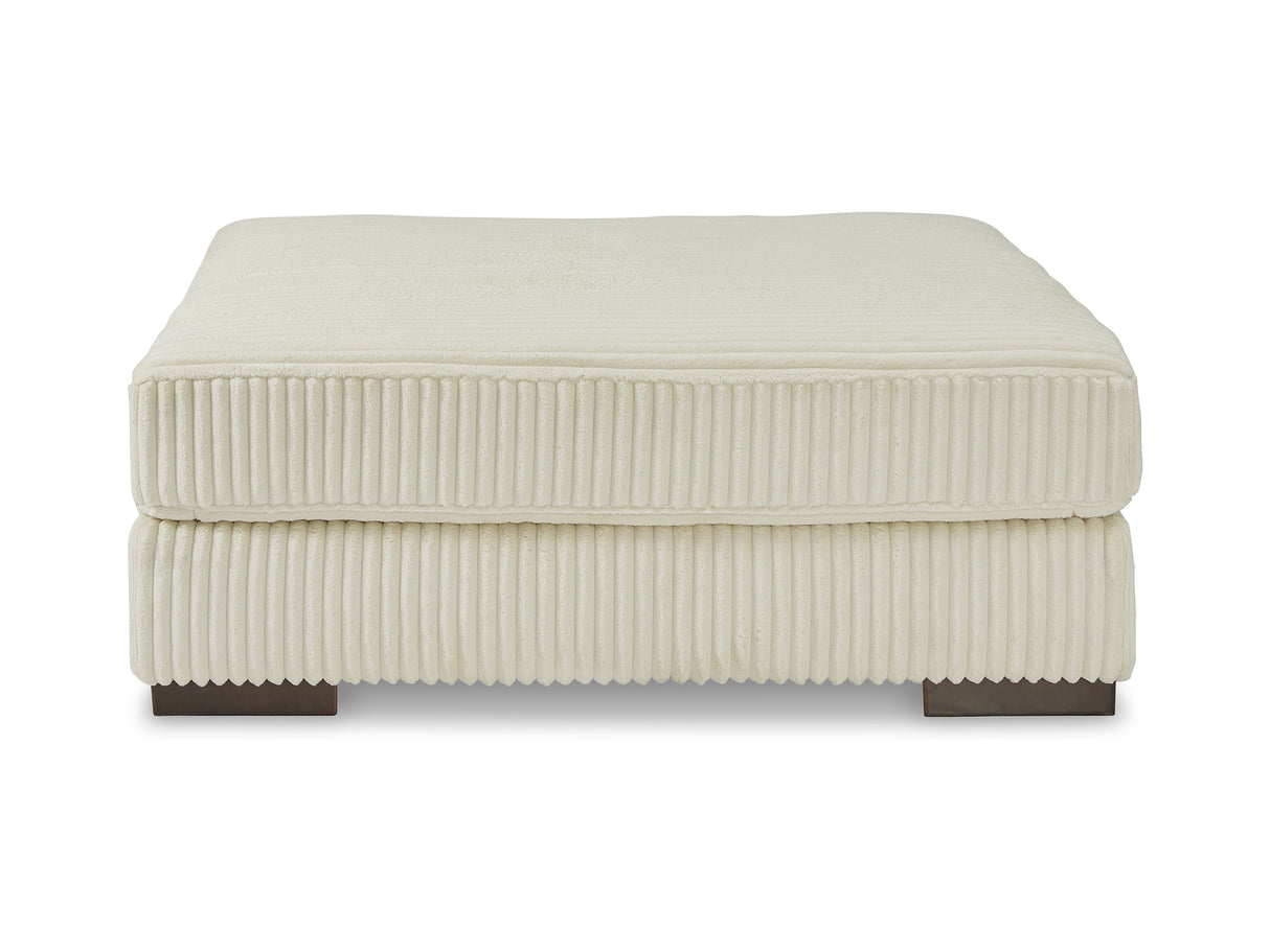 Lindyn Ivory 6-Piece Right-Arm Facing Sectional With Chaise And Ottoman