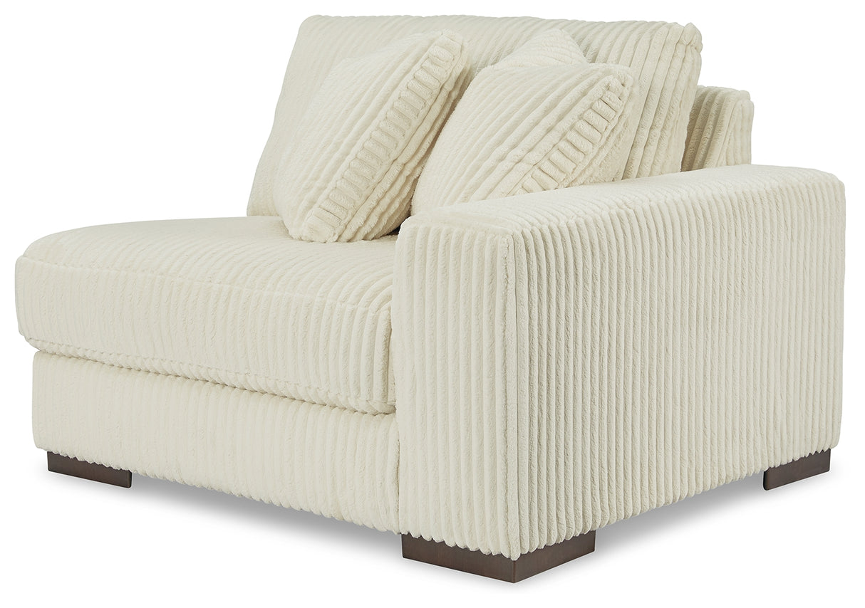 Lindyn Ivory Right-Arm Facing Corner Chair