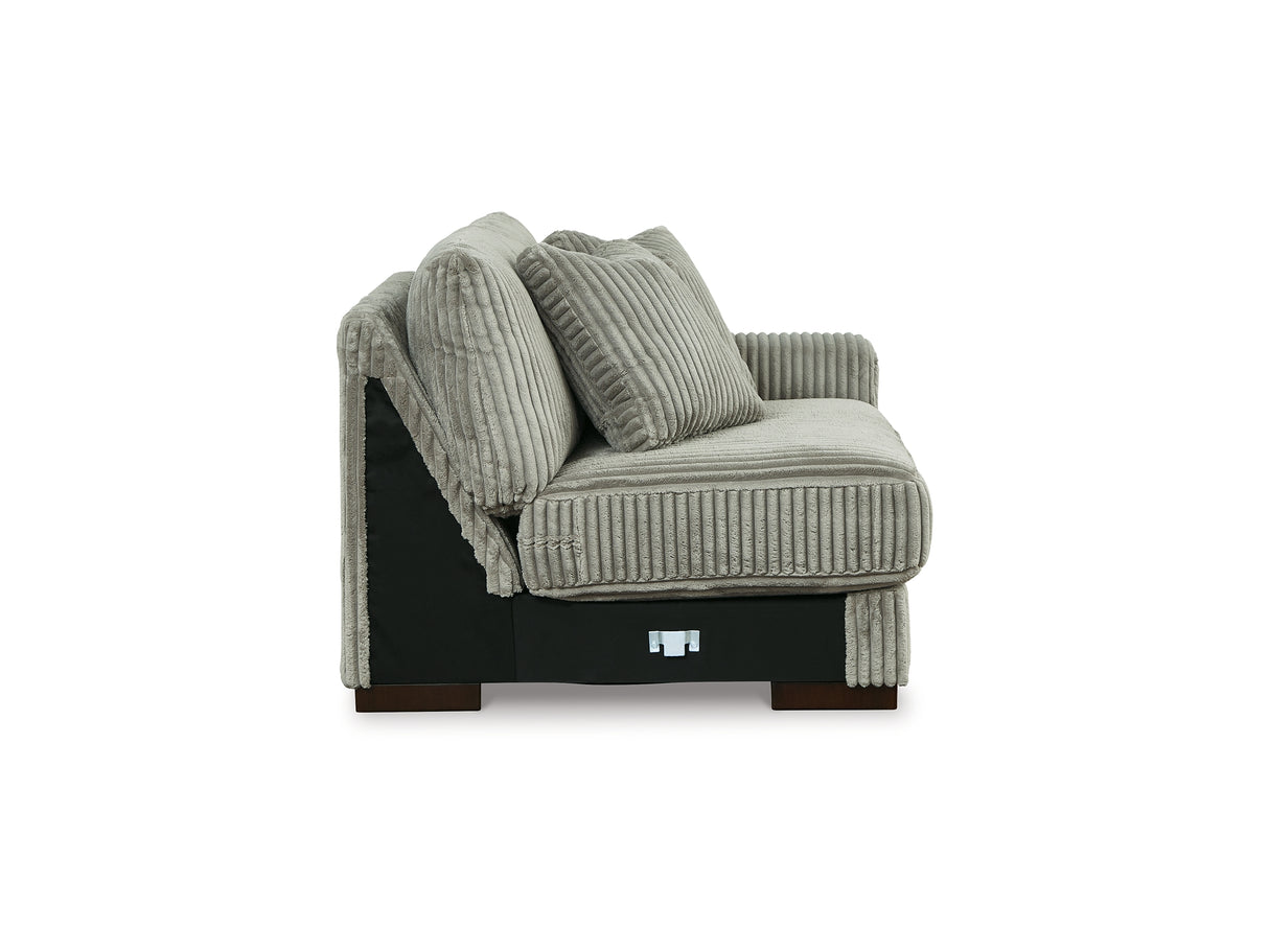 Lindyn Fog 4-Piece Sectional And Ottoman