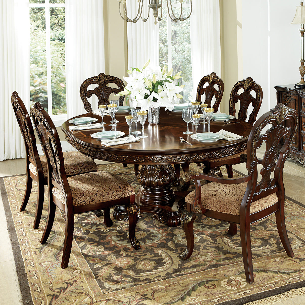 Park Round/Oval Dining Table
