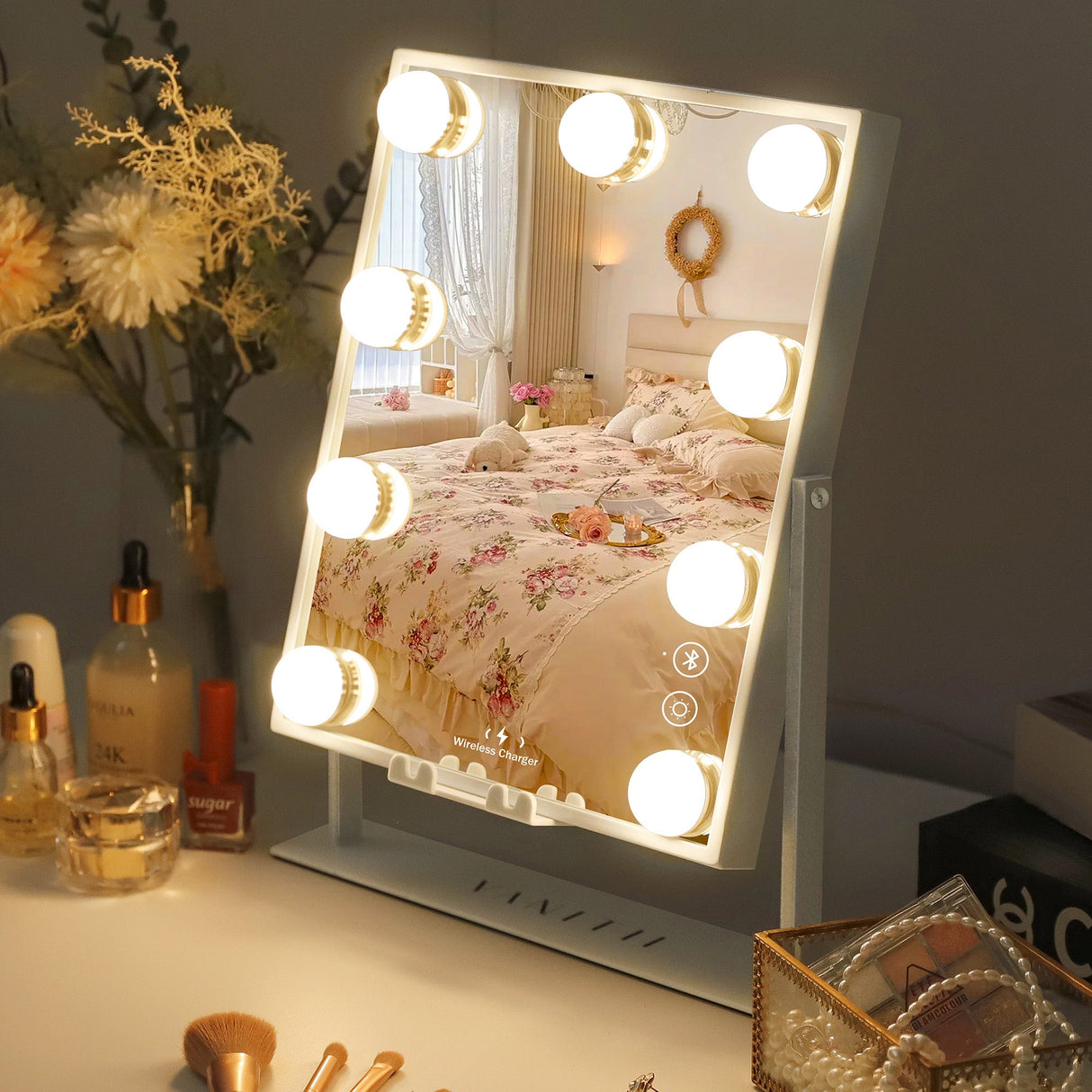Fenair Hollywood Glow Vanity Mirror with Wireless Charging