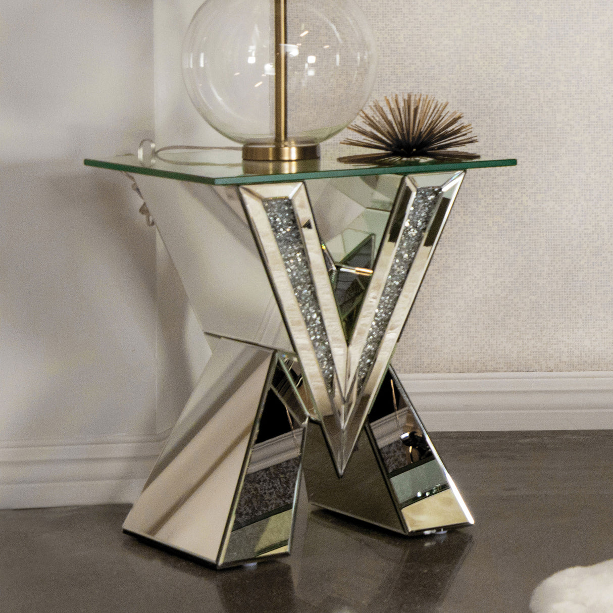 Taffeta V-Shaped End Table With Glass Top Silver