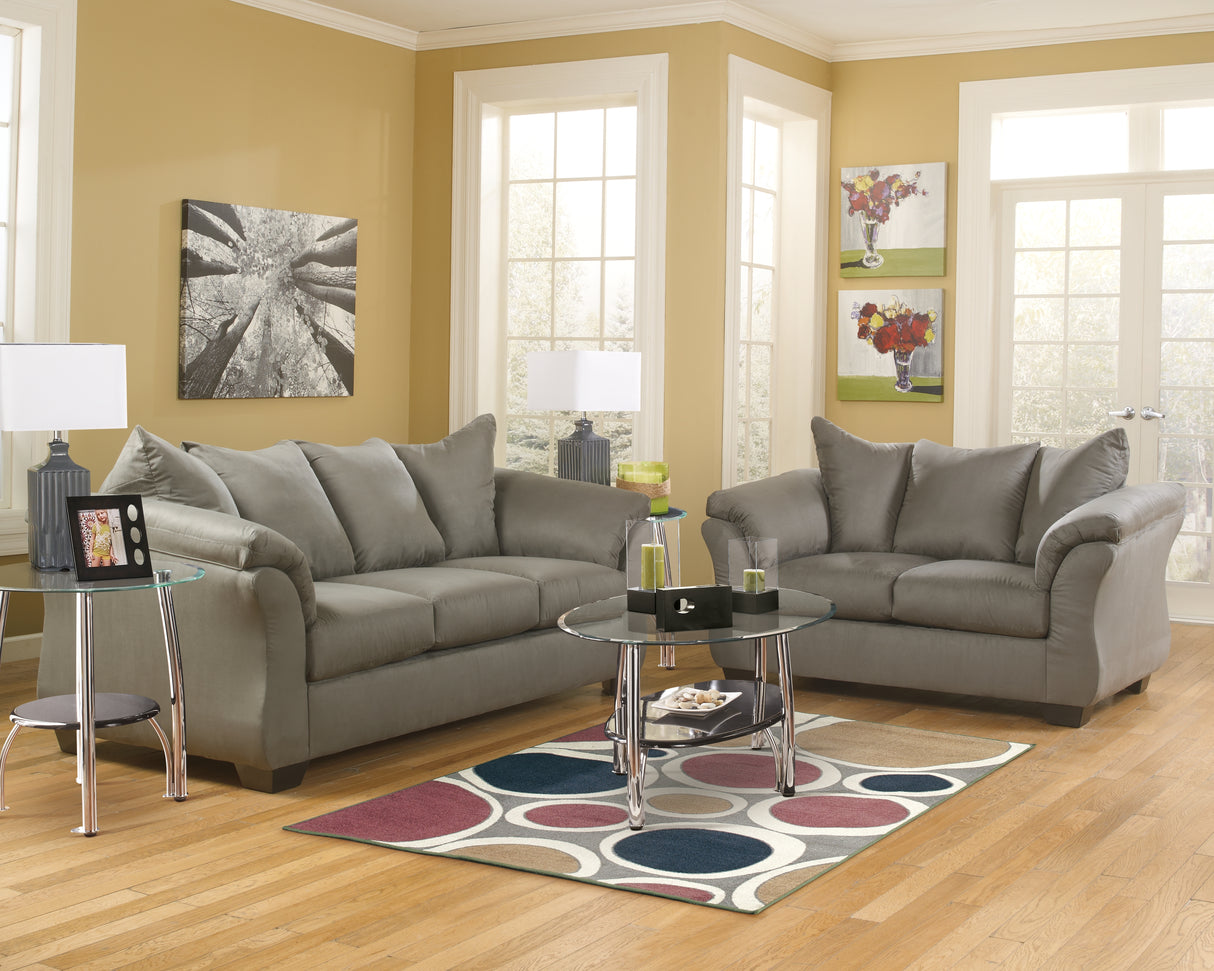 Darcy Cobblestone Loveseat