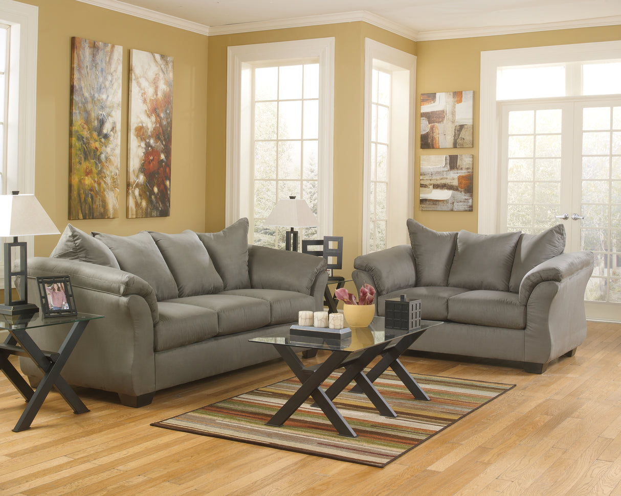 Darcy Cobblestone Loveseat