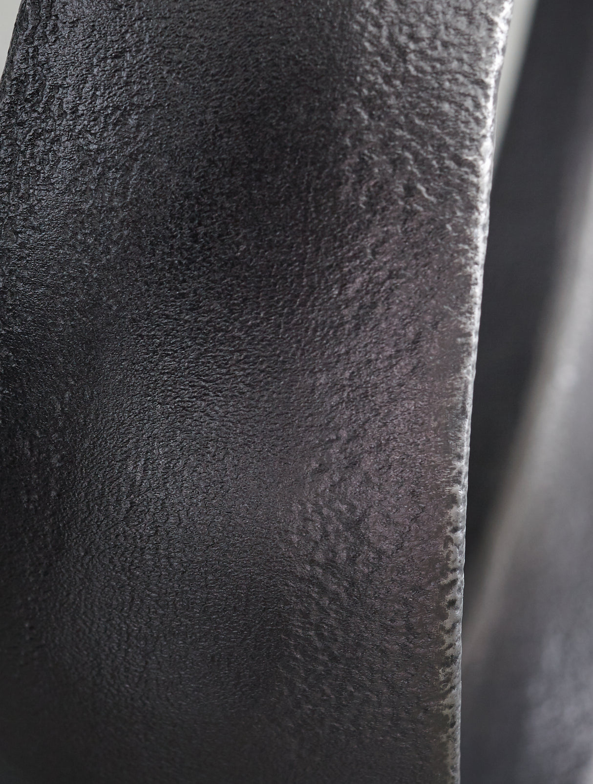 Ryandale Antique Black Sculpture (Set Of 2)