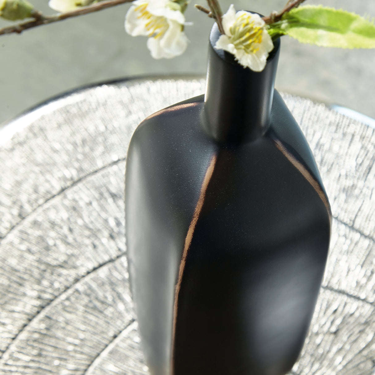 Rhaveney Black Vase (Set Of 3)