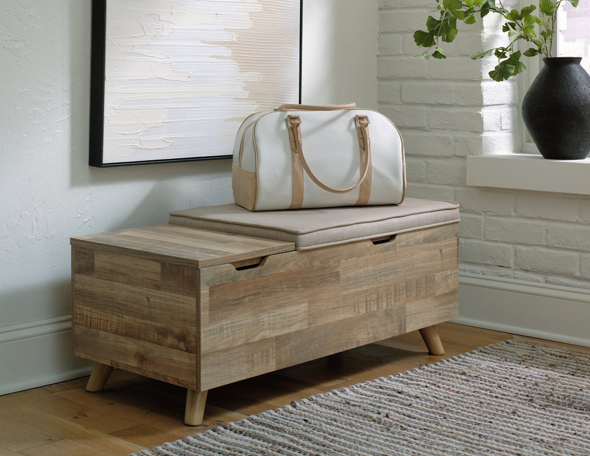 Gerdanet Beige/Brown Storage Bench