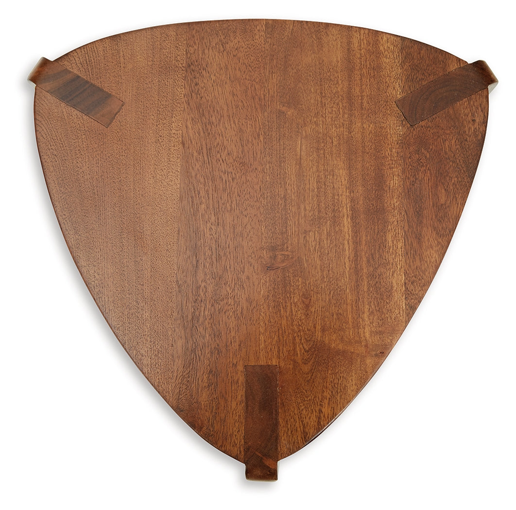 Brynnleigh Medium Brown Accent Table (Set Of 2)