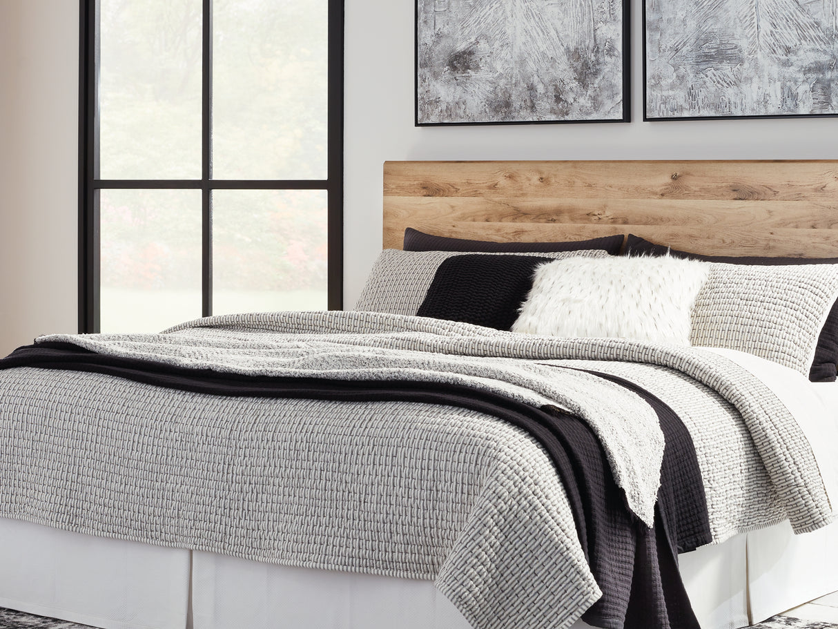 Hyanna Tan Brown King Panel Storage Bed With Dresser And Nightstand