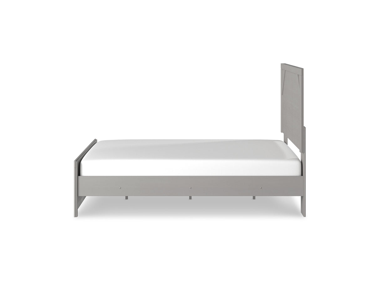 Cottonburg Light Gray/White Queen Panel Bed And Chest