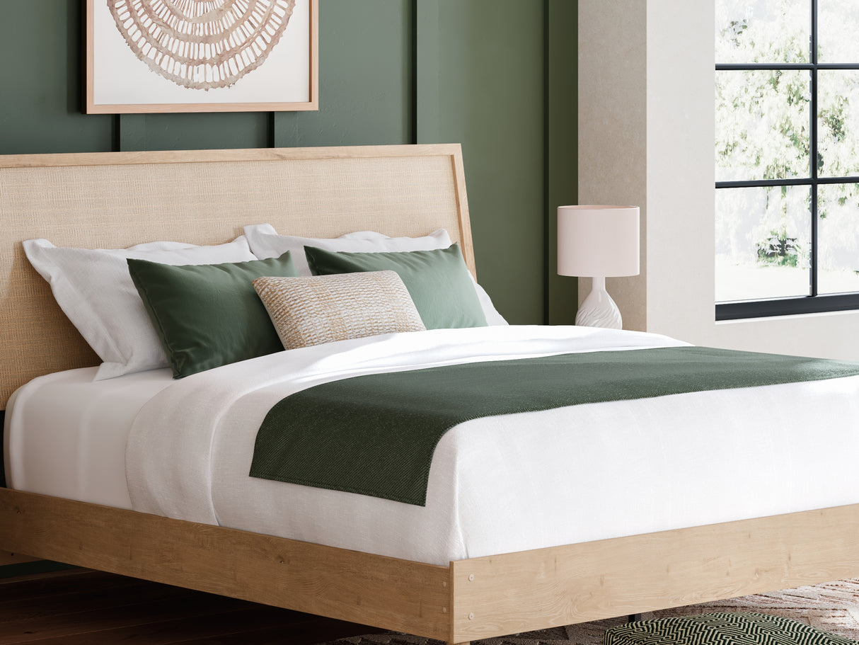 Cielden Two-Tone King Panel Bed, Dresser And Nightstand