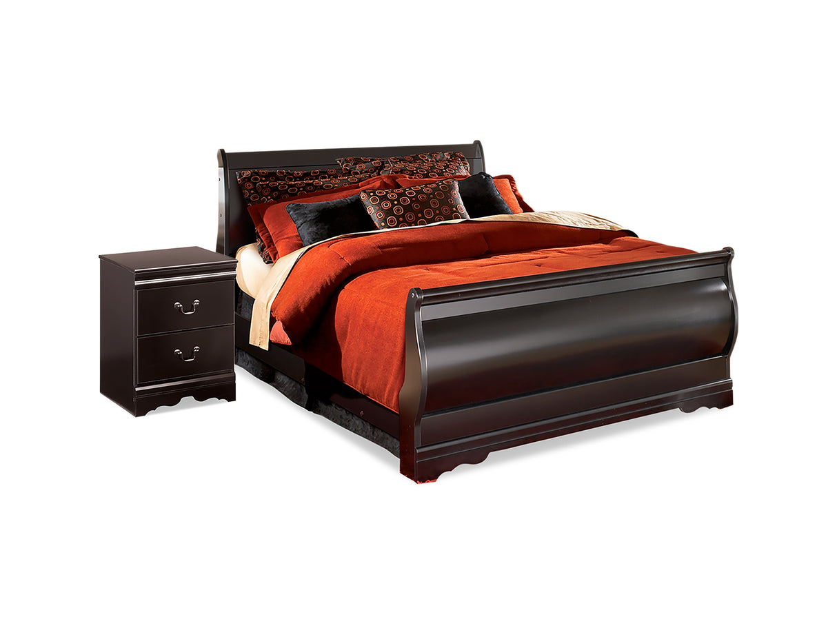 Huey Vineyard Black Queen Sleigh Bed And Nightstand