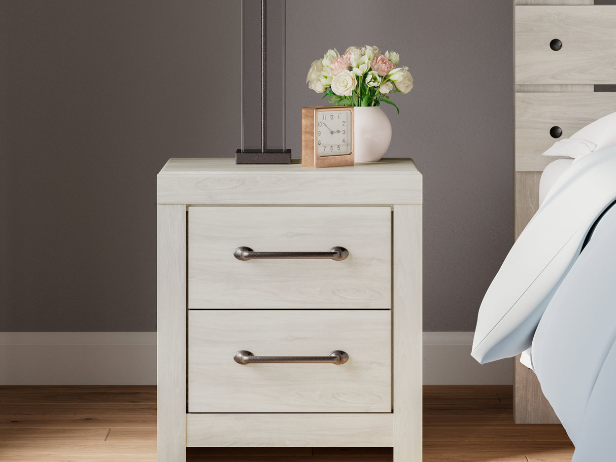 Cambeck Whitewash Full Panel Bed With Storage, Chest And Nightstand