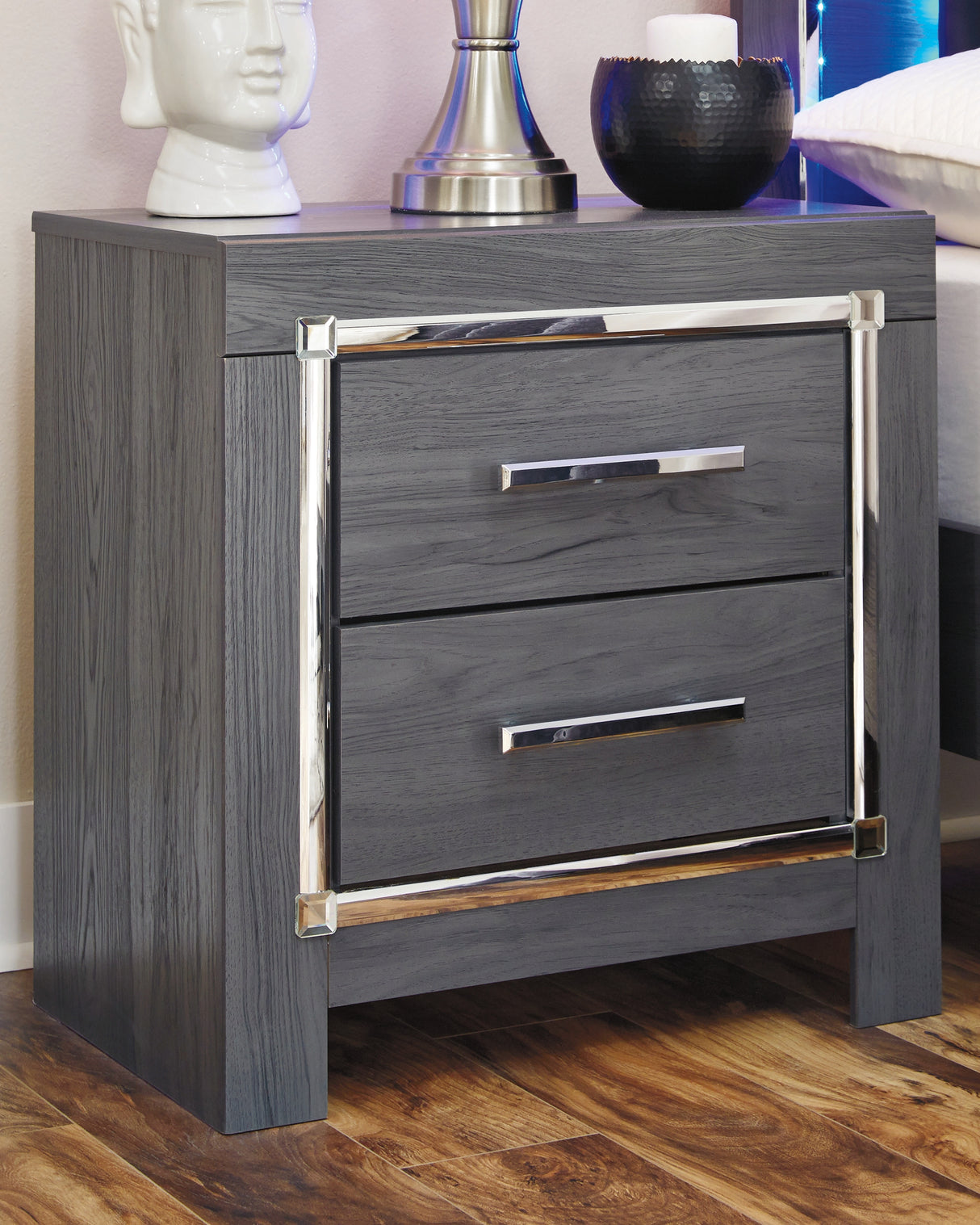 Lodanna Gray Nightstand