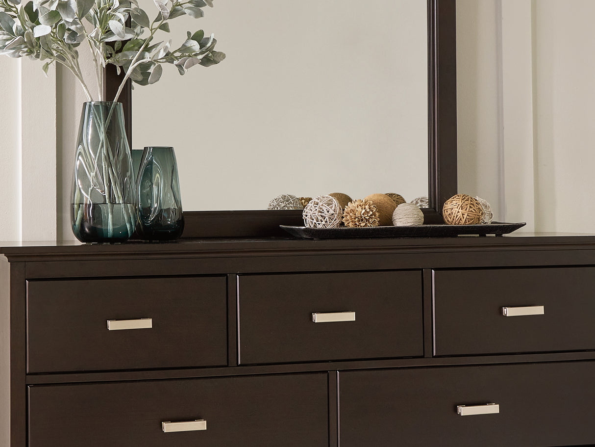 Covetown Dark Brown King Panel Bed, Dresser And Mirror