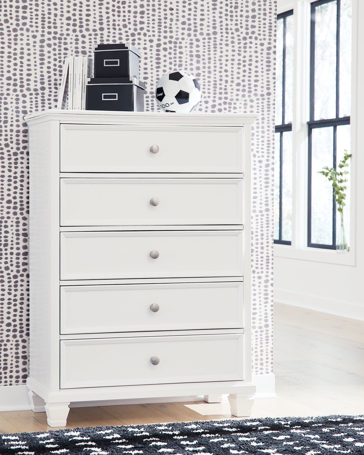 Fortman White Chest Of Drawers