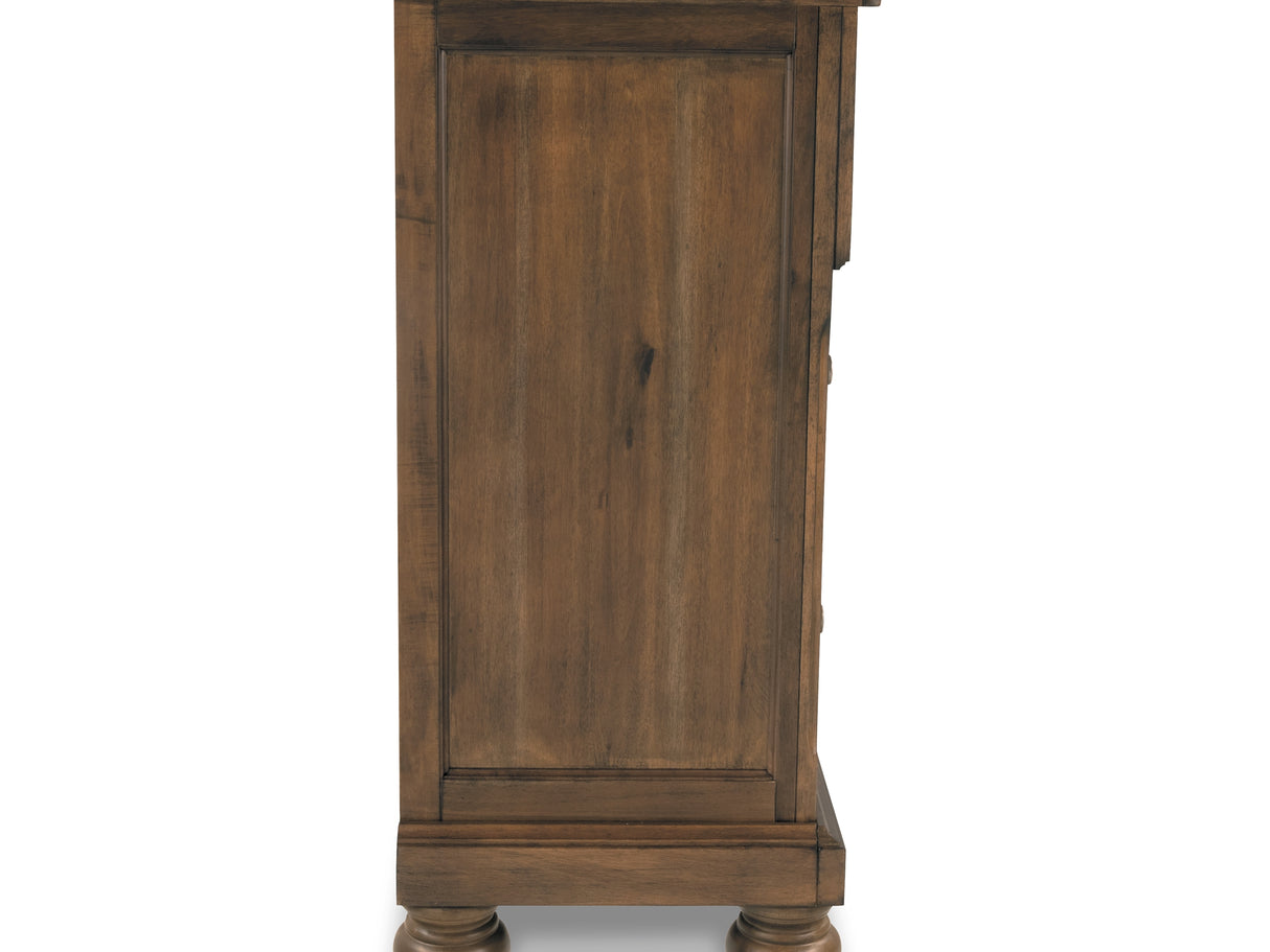 Flynnter Medium Brown King Bed, Dresser, Chest And 2 Nightstands