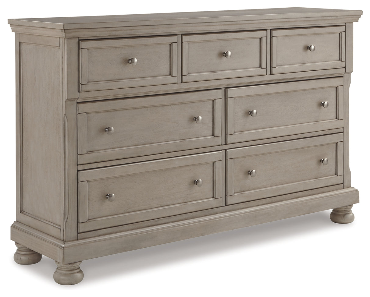 Lettner Light Gray Dresser
