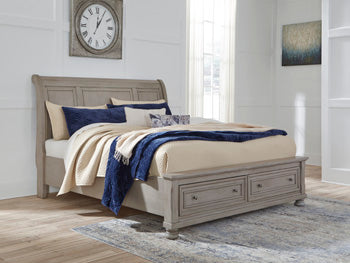 Lettner Light Gray King/California King Storage Footboard