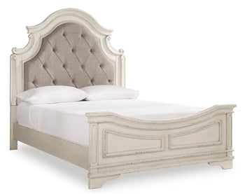 Realyn Two-tone Queen Upholstered Panel Headboard