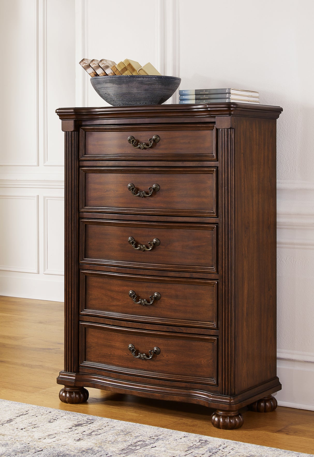 Lavinton Brown Chest Of Drawers