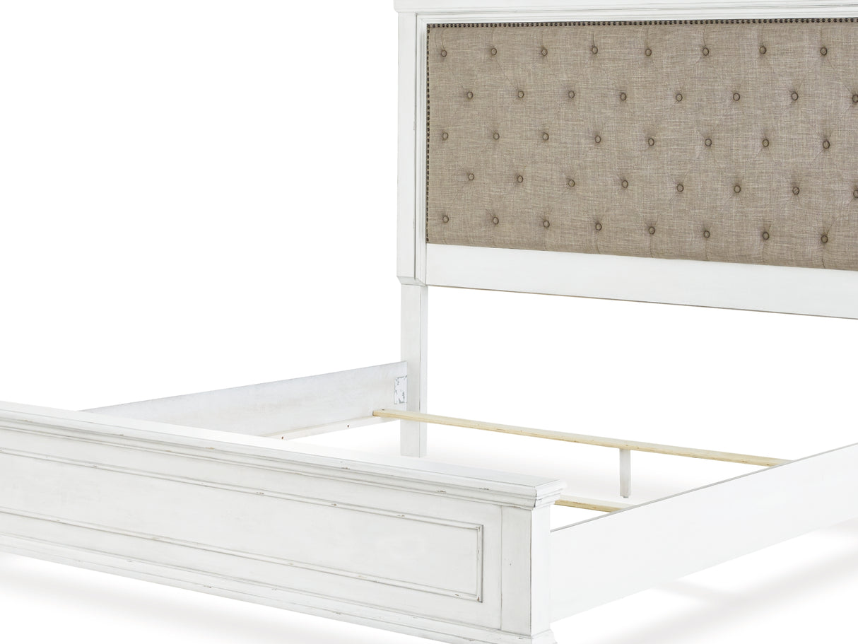 Kanwyn Whitewash Queen Panel Bed