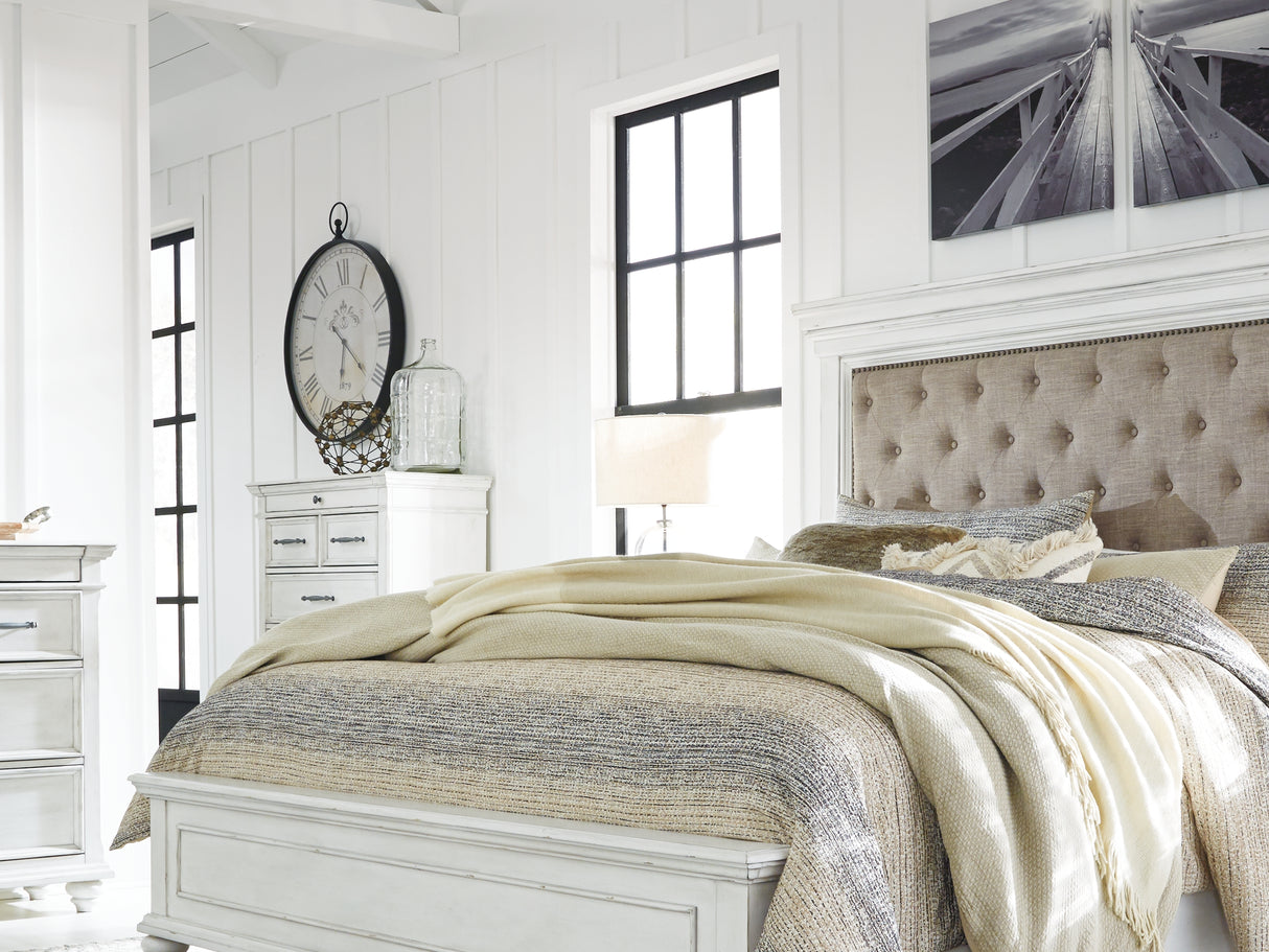 Kanwyn Whitewash Queen Panel Bed