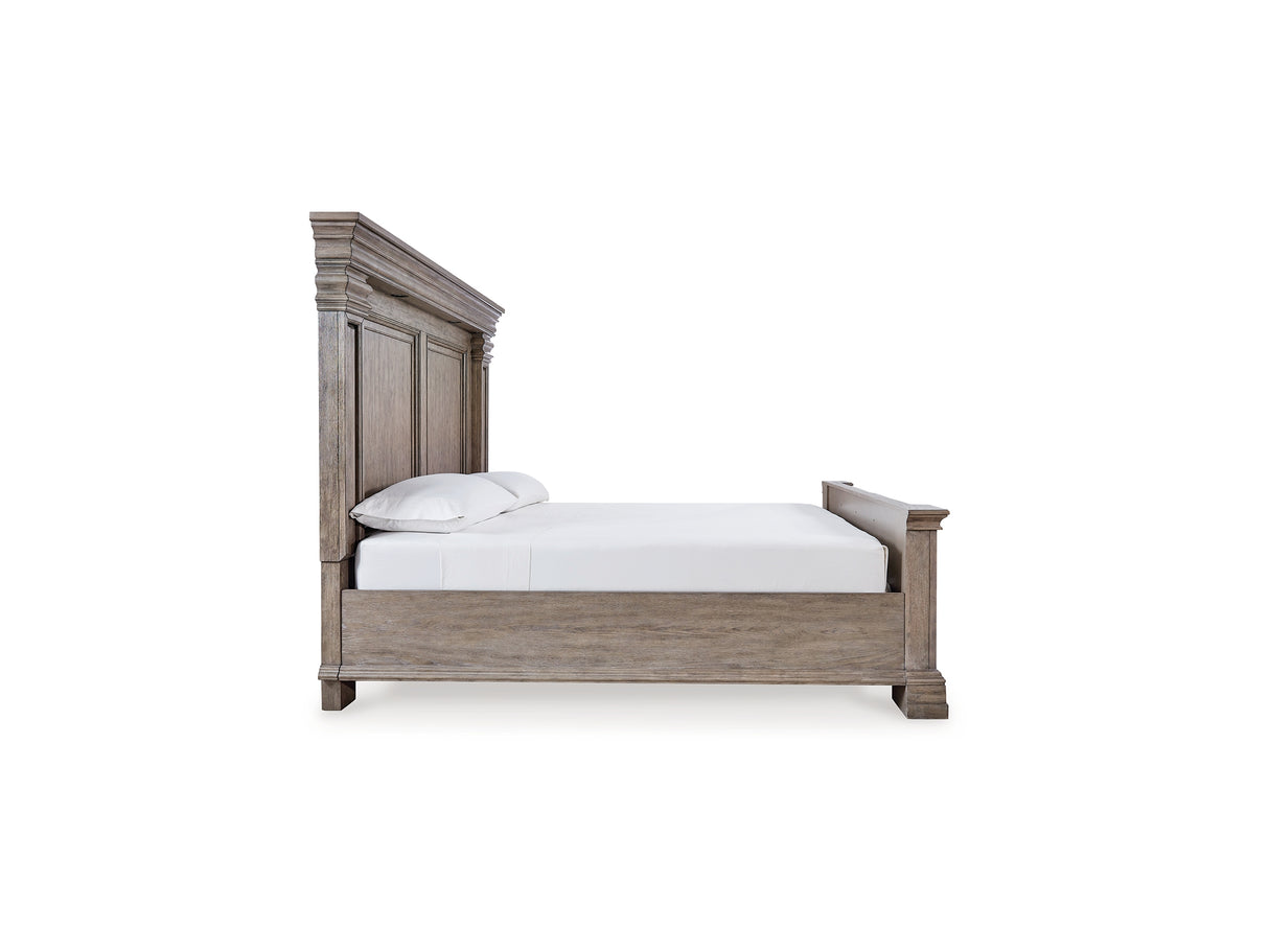 Blairhurst Light Grayish Brown King Panel Bed, Dresser And Mirror