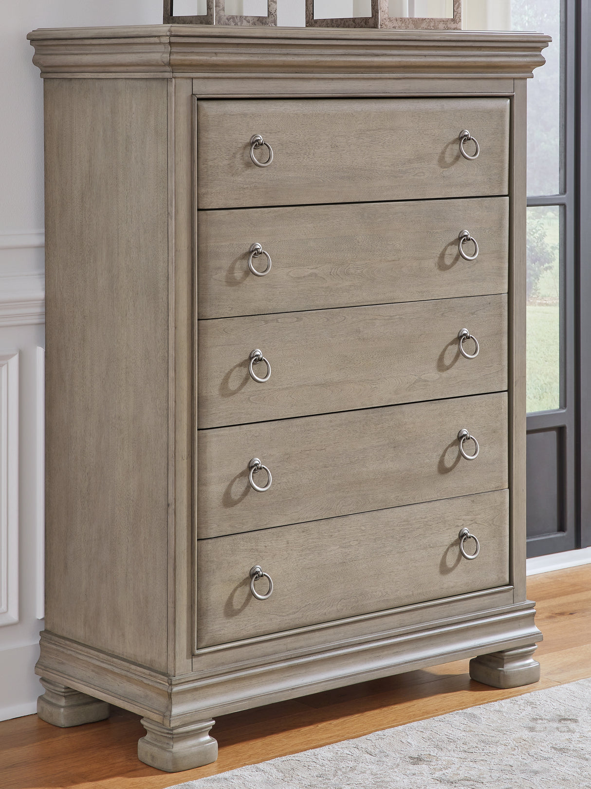 Lexorne Gray Chest Of Drawers