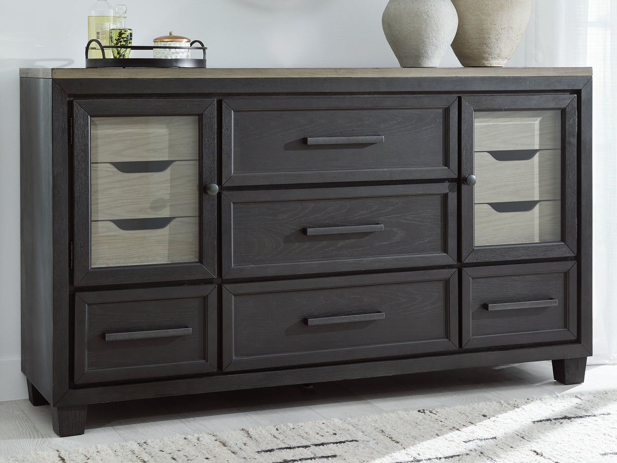 Foyland Black/Brown Dresser