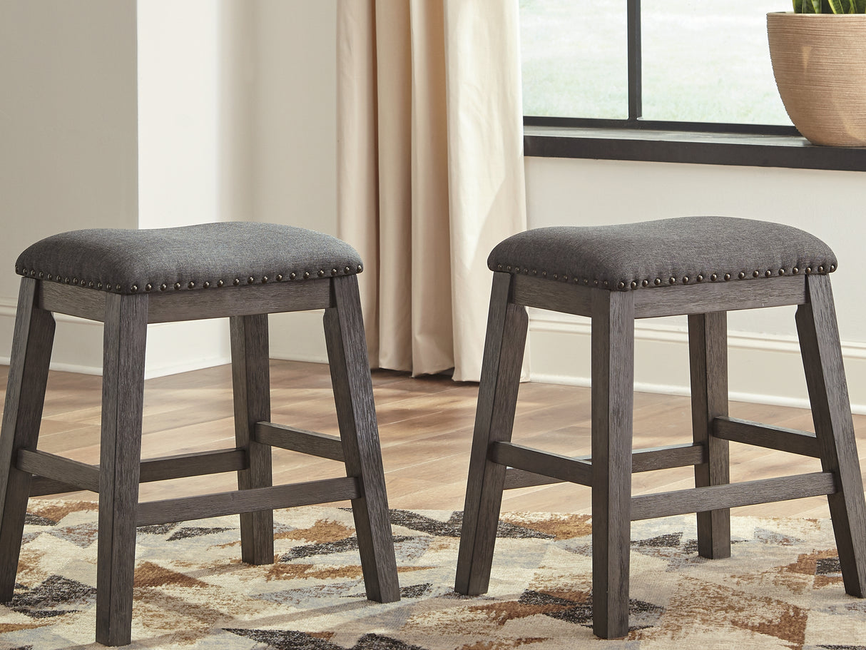 Caitbrook Gray Counter Height Dining Table And 4 Barstools