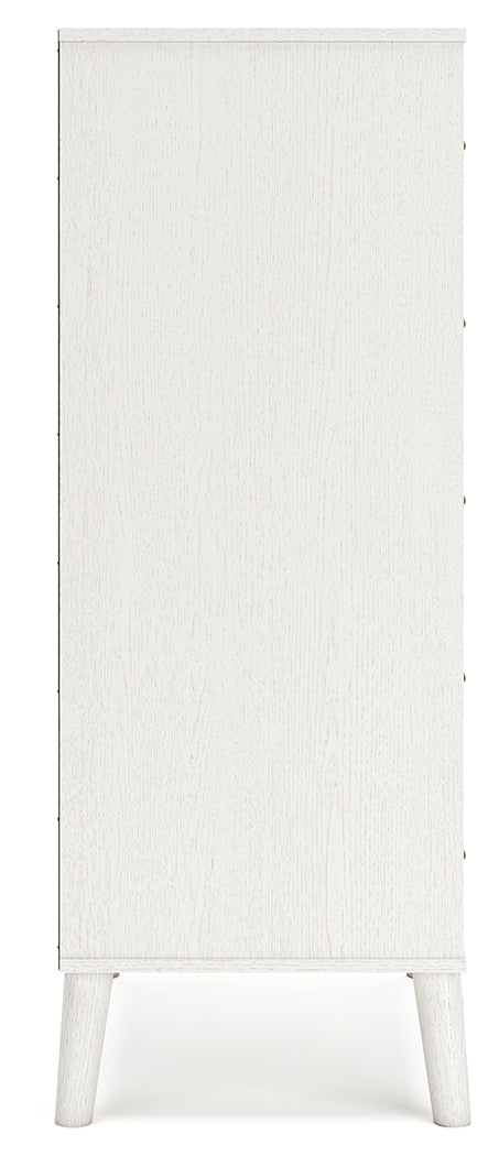 Aprilyn White Chest Of Drawers
