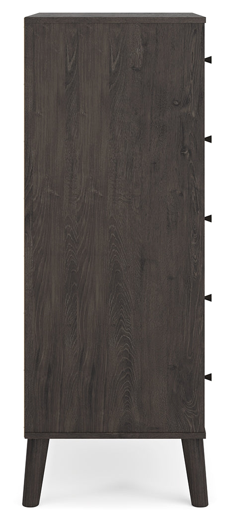 Piperton Two-Tone Brown/Black Chest Of Drawers