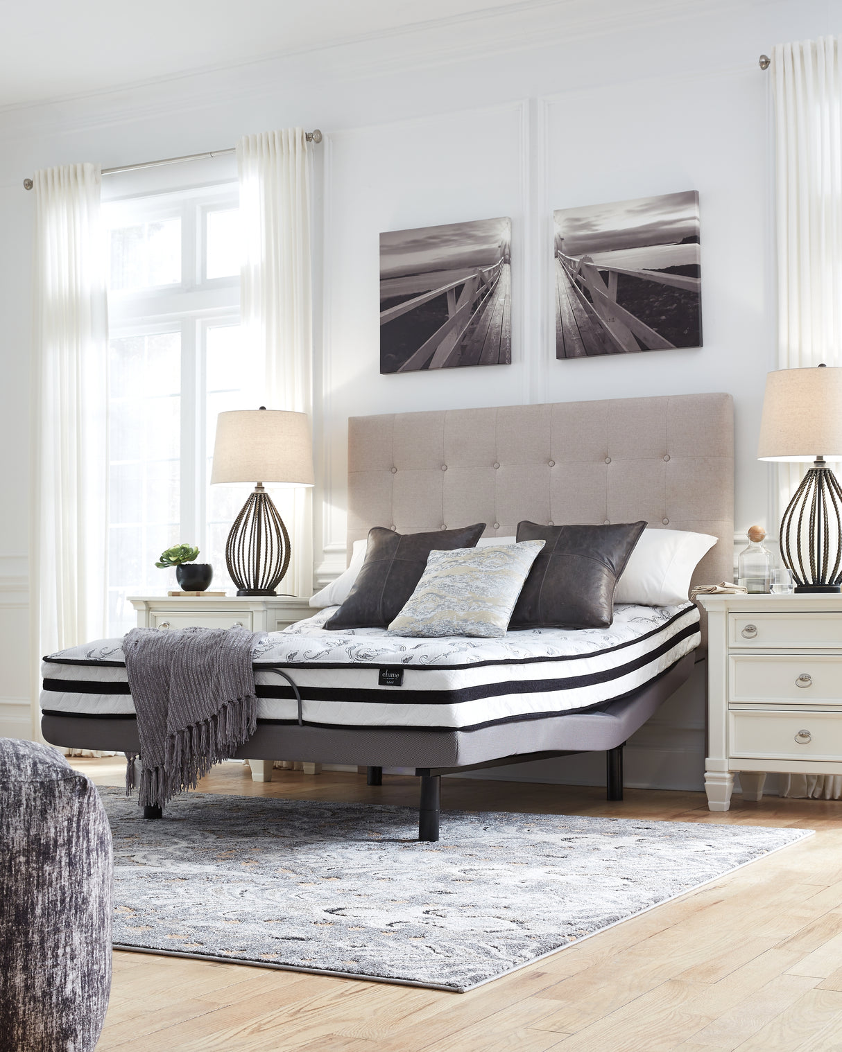 8 White Inch Chime Innerspring Queen Mattress In A Box