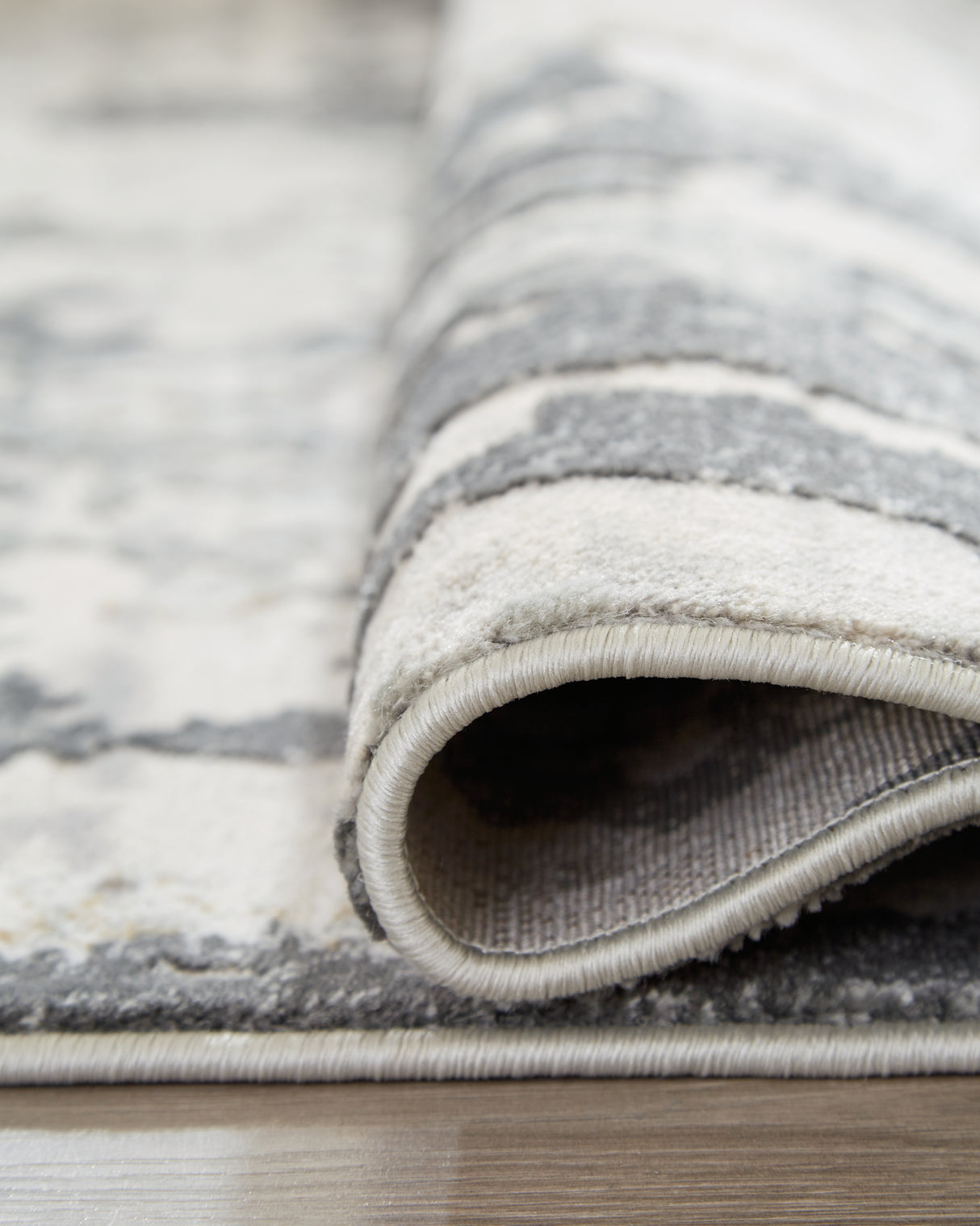 Mazatl Multi 5'3" X 7'3" Rug