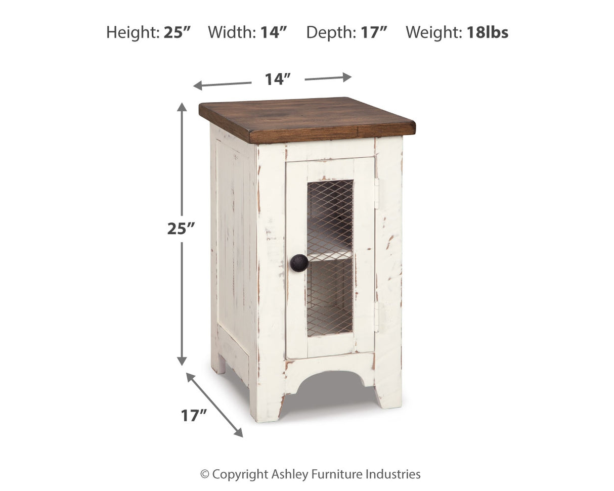 Wystfield White/Brown Chairside End Table