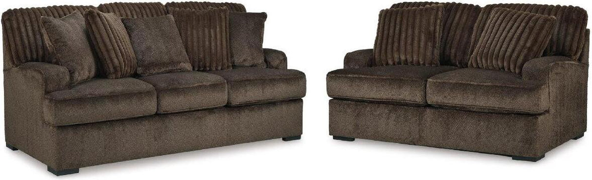 Aylesworth Living Room Set In Chocolate