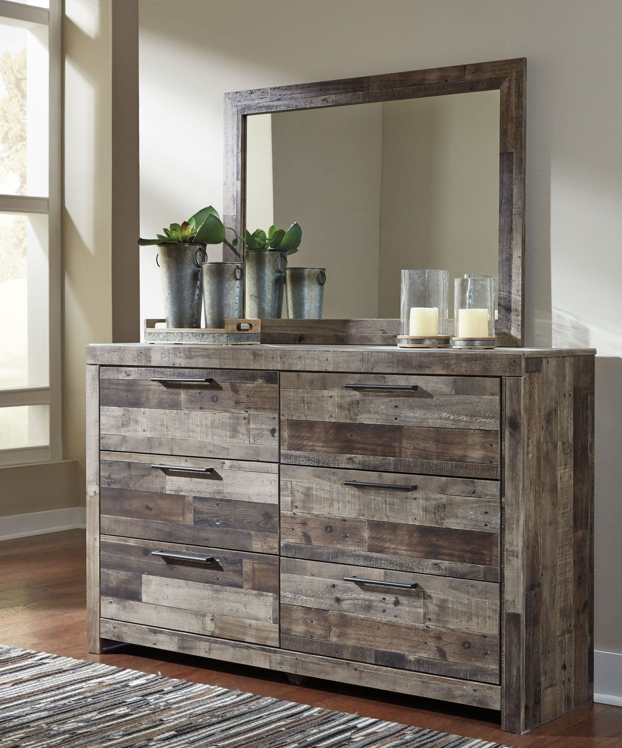 Derekson Gray Storage Panel Bedroom Set