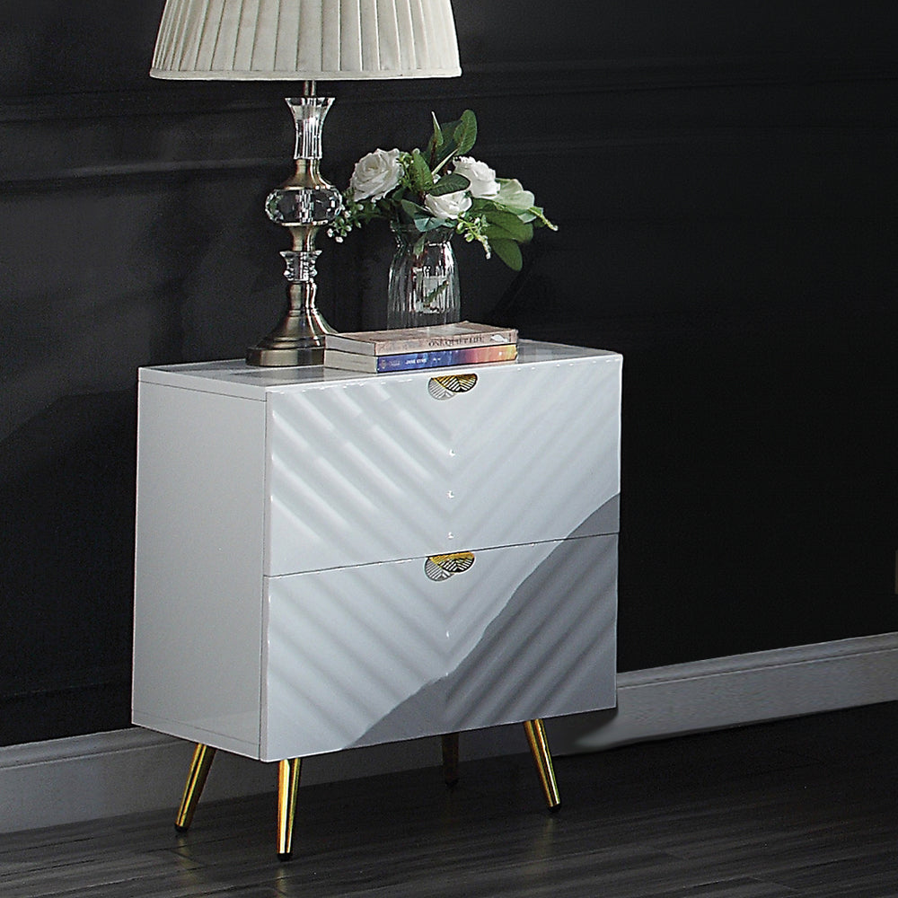 Gaines White High Gloss Finish Nightstand