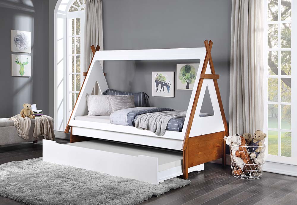 Loreen Oak & White Finish Twin Bed