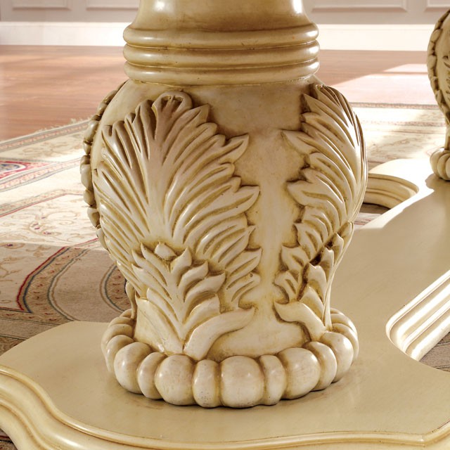 Wyndmere Dining Table