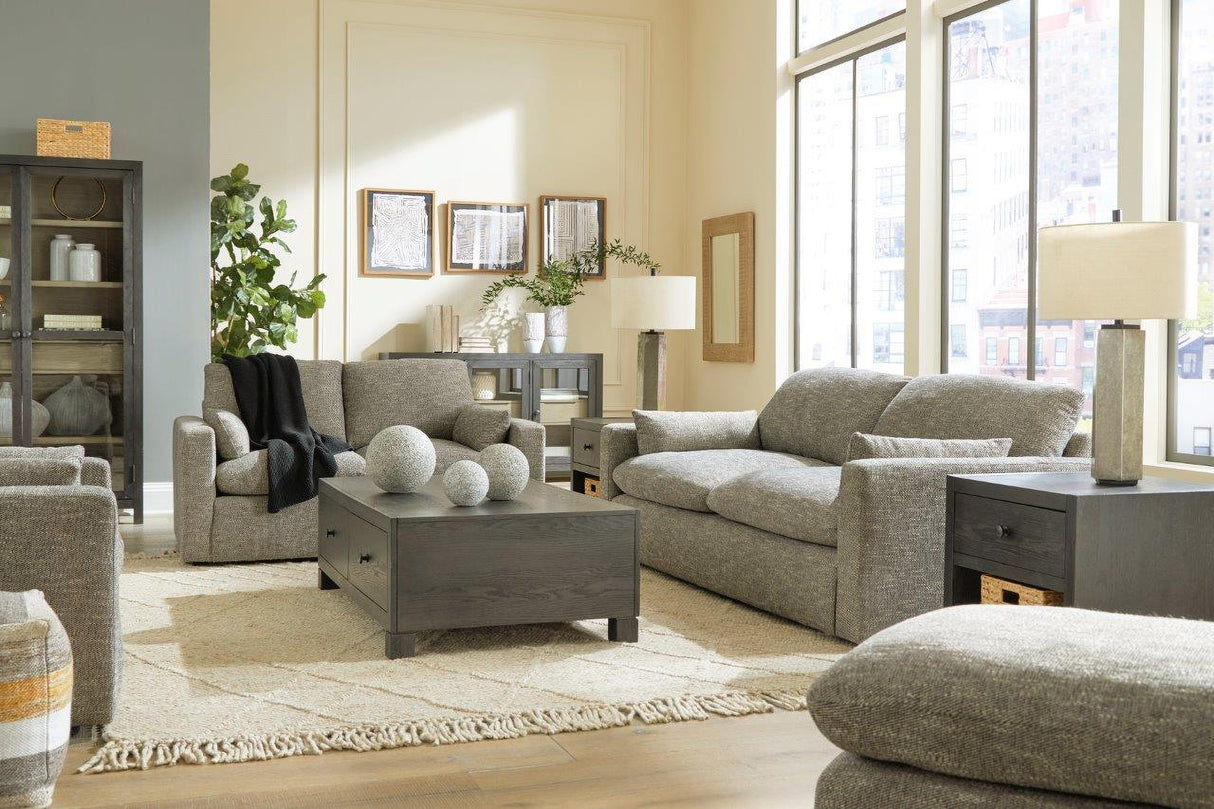 Dramatic Living Room Set In Granite