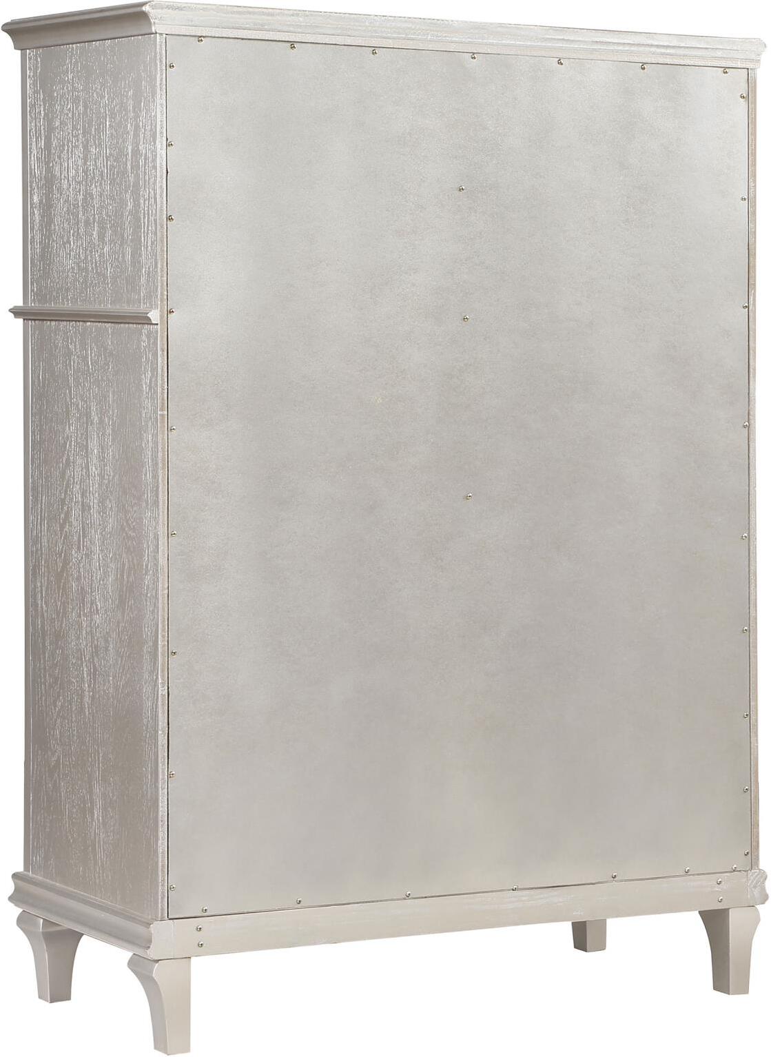 Evangeline Silver And Ivory Tufted Upholstered Platform Bedroom Set