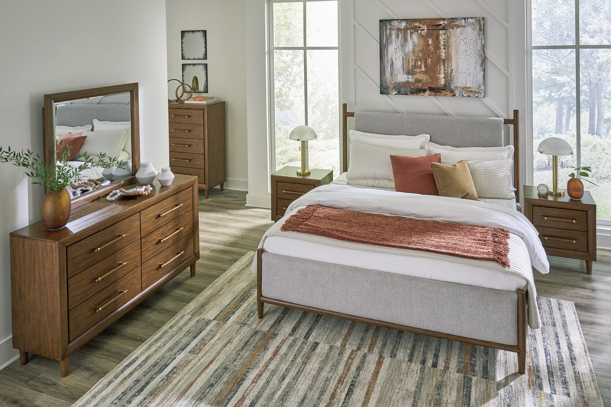 Lyncott Bedroom Set In Brown
