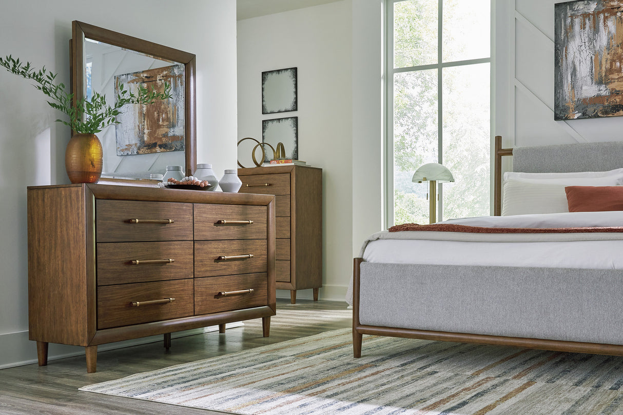 Lyncott Bedroom Set In Brown