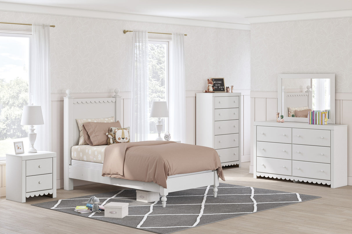 Mollviney Youth Panel Bedroom Set In White