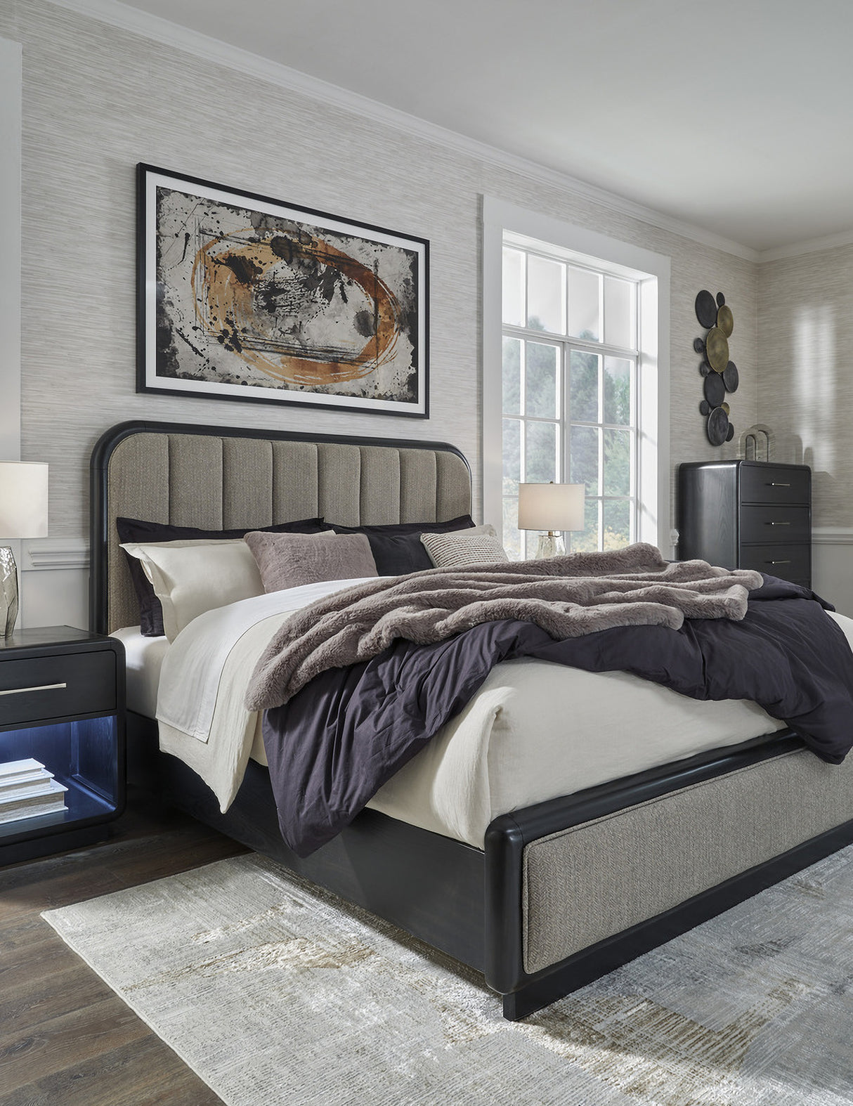 Rowanbeck Panel Bedroom Set In Black and Gray