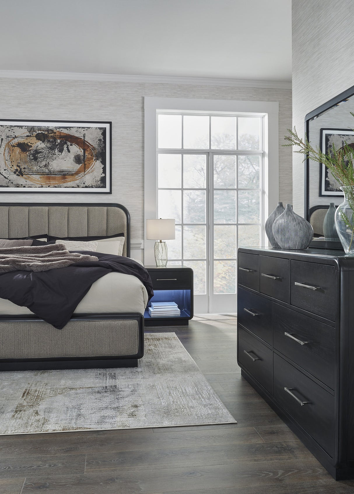 Rowanbeck Panel Bedroom Set In Black and Gray